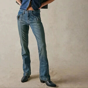 NWT Free People We The Free Love Stone Bootcut Flare Jeans Denim Blue 26